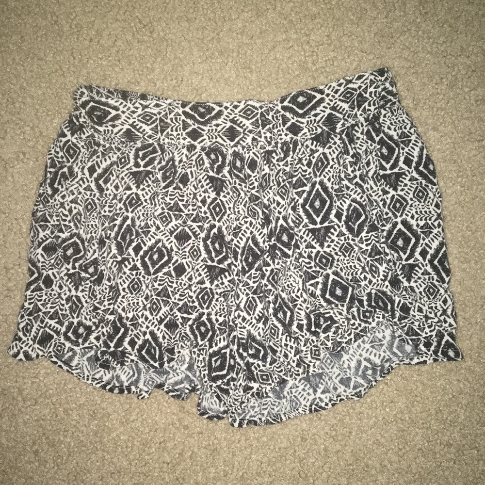 black and white patterned comfy shorts
